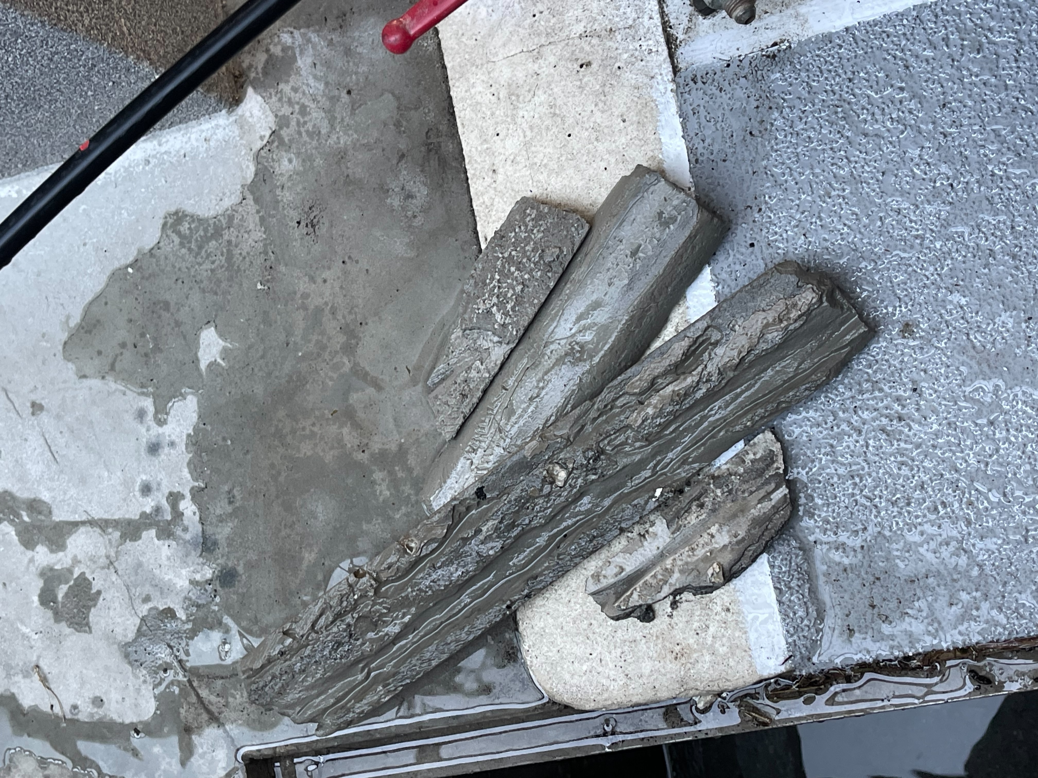 宜蘭礁溪大樓水刀通管