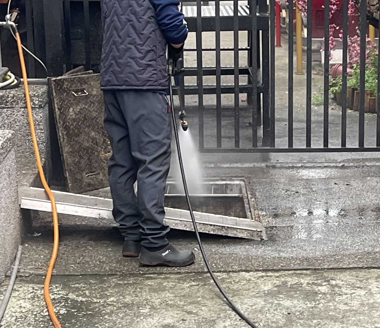 宜蘭水刀通管
